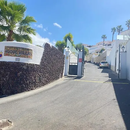 Agradable Villa Con Piscina En San Eugenio Alto *