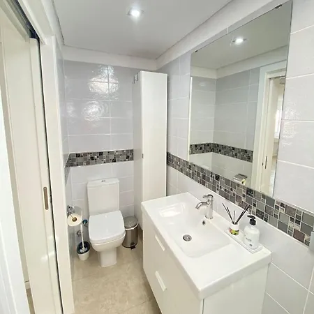 Agradable Villa Con Piscina En San Eugenio Alto